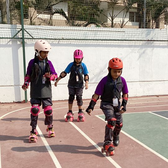 Skating Skating
